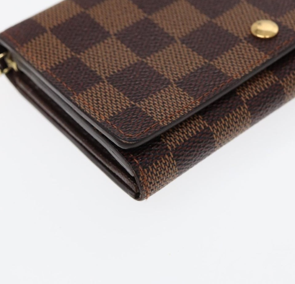 Louis Vuitton Tresor Wallet