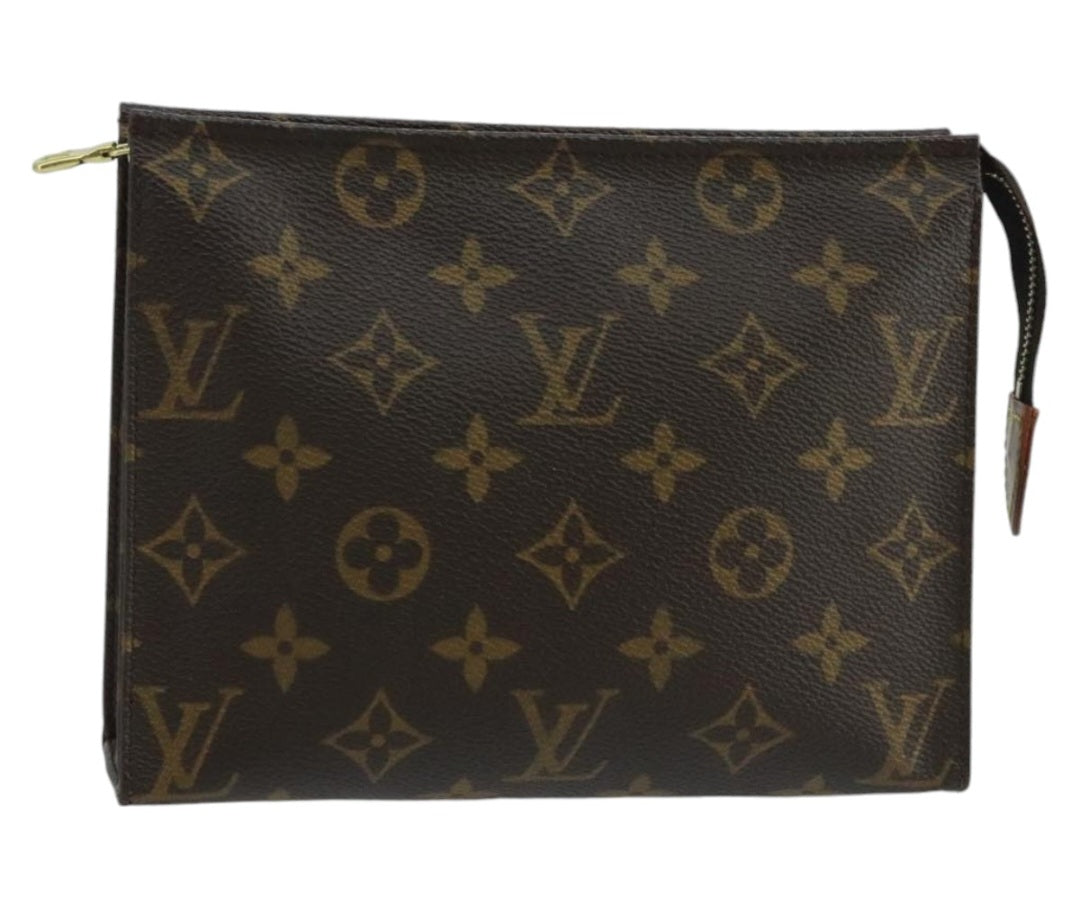 Louis Vuitton Toiletry 19