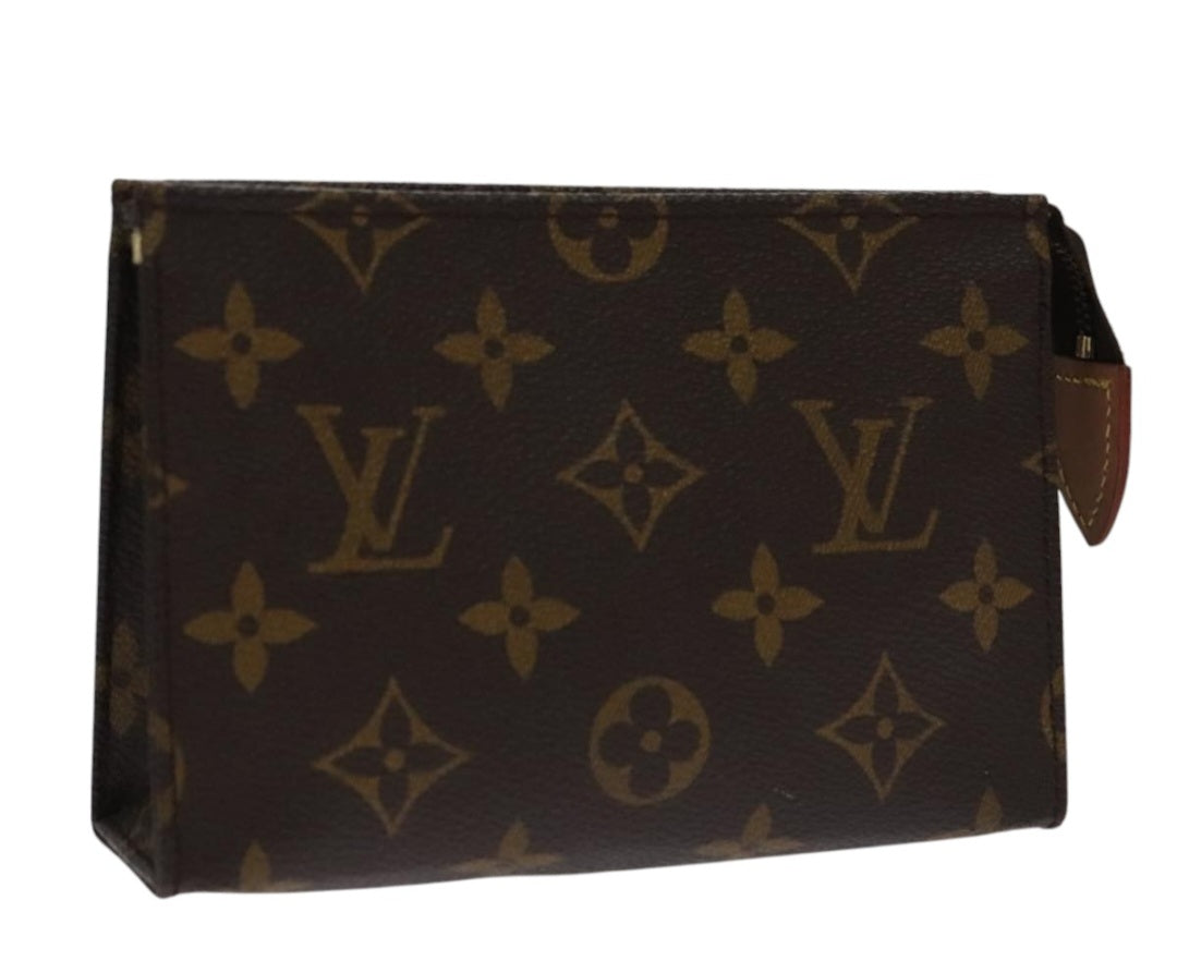 Louis Vuitton Toiletry 15