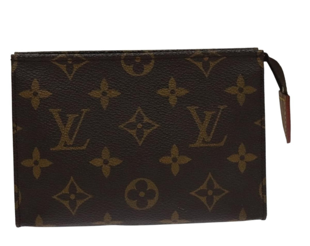 Louis Vuitton Toiletry 15