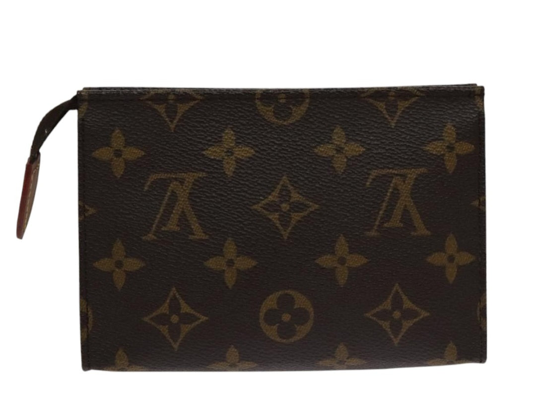 Louis Vuitton Toiletry 15