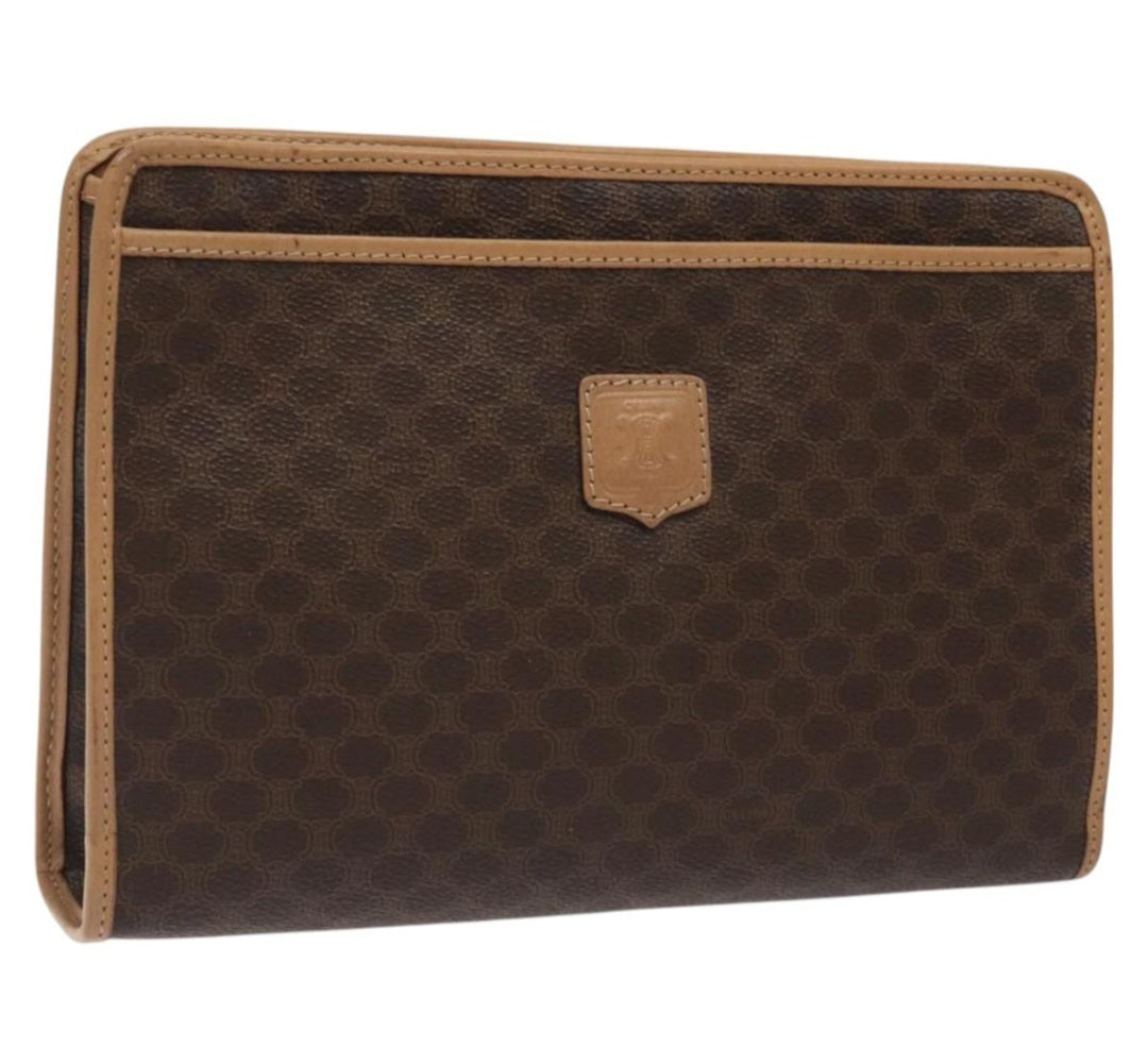 Céline Trousse Toilette