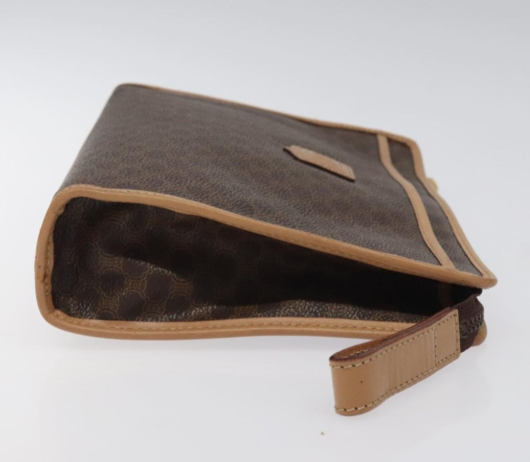 Céline Trousse Toilette