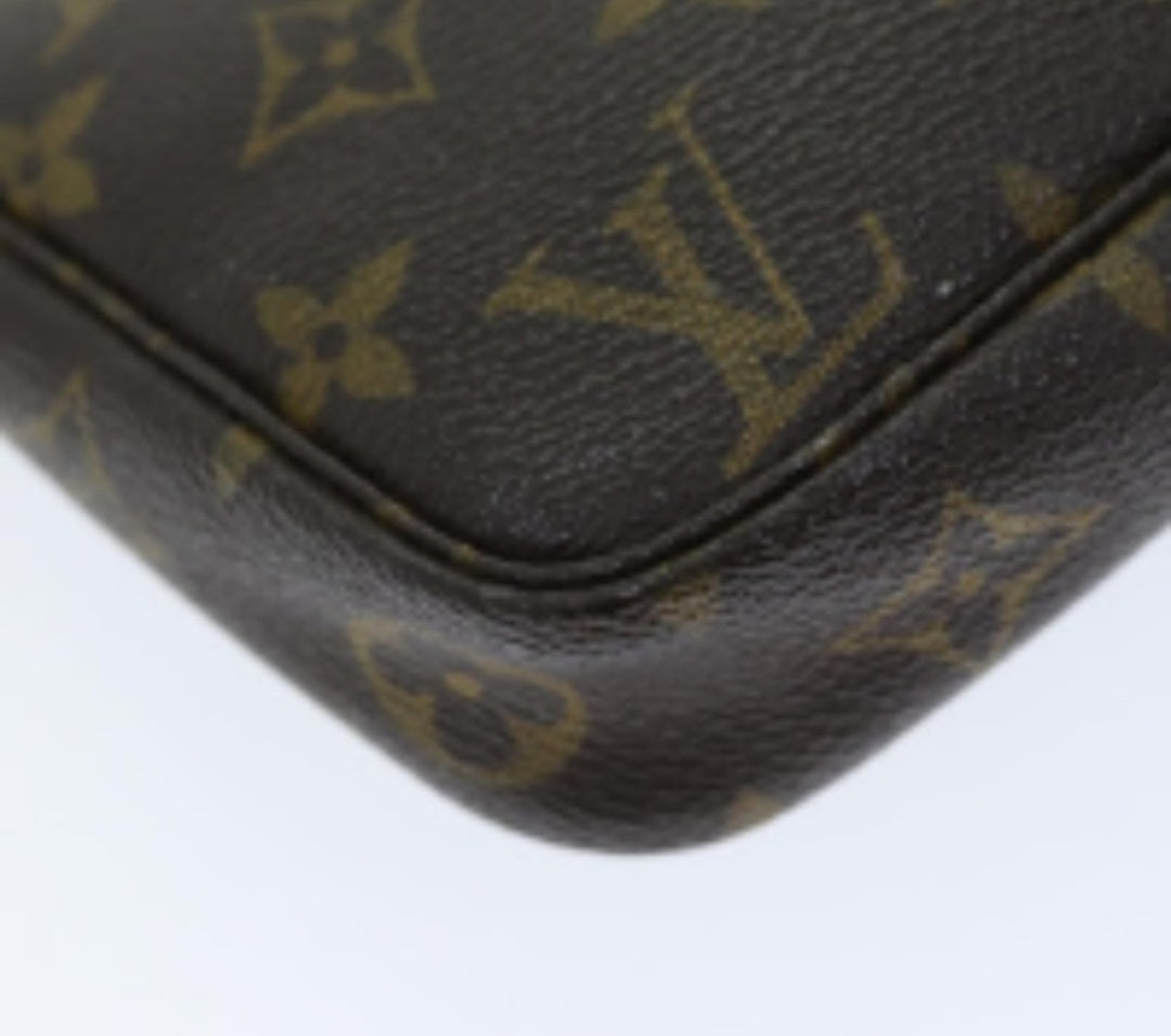 Louis Vuitton Pochette Accessoires Monogram