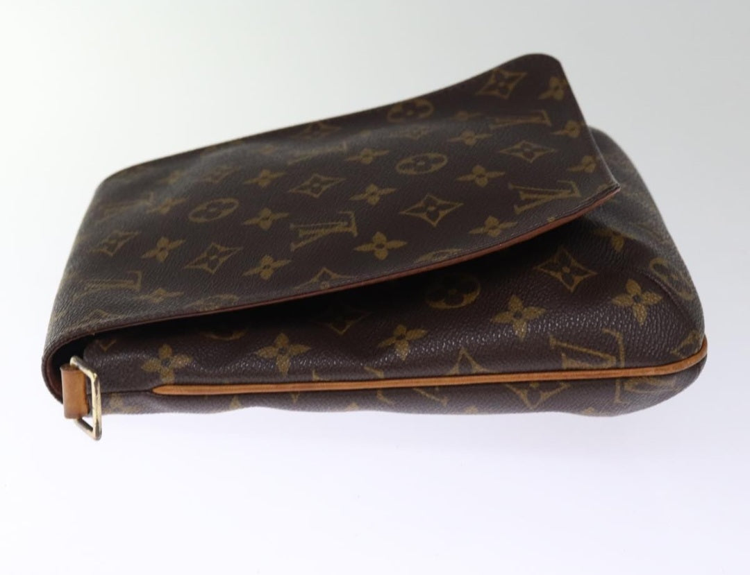 Louis Vuitton Musette Salsa